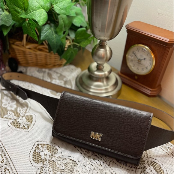 Michael Kors Waist bag/ Belt bag - Picture 1 of 7